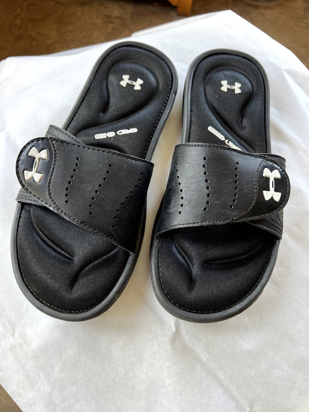Under Armour Ignite IX 4D Foam Black Slip On Sandals, Women's Size 8